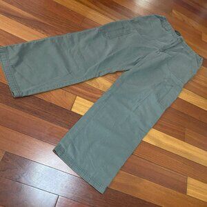 Green Cargo Pants size Medium